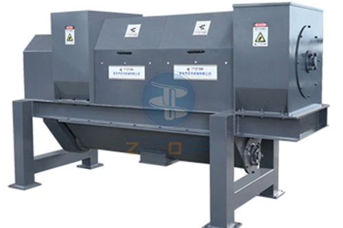 餐廚垃圾自動(dòng)分選制漿機(jī)可以很好的將垃圾中的雜質(zhì)剔除